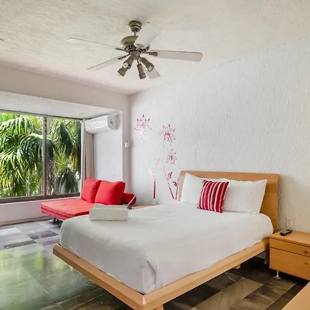 Large House - Walking To Beach - 10 Guests!-2