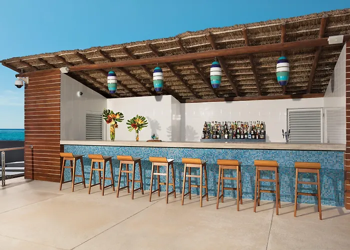 Beach Hotels Secrets The Vine Cancun (Adults Only)